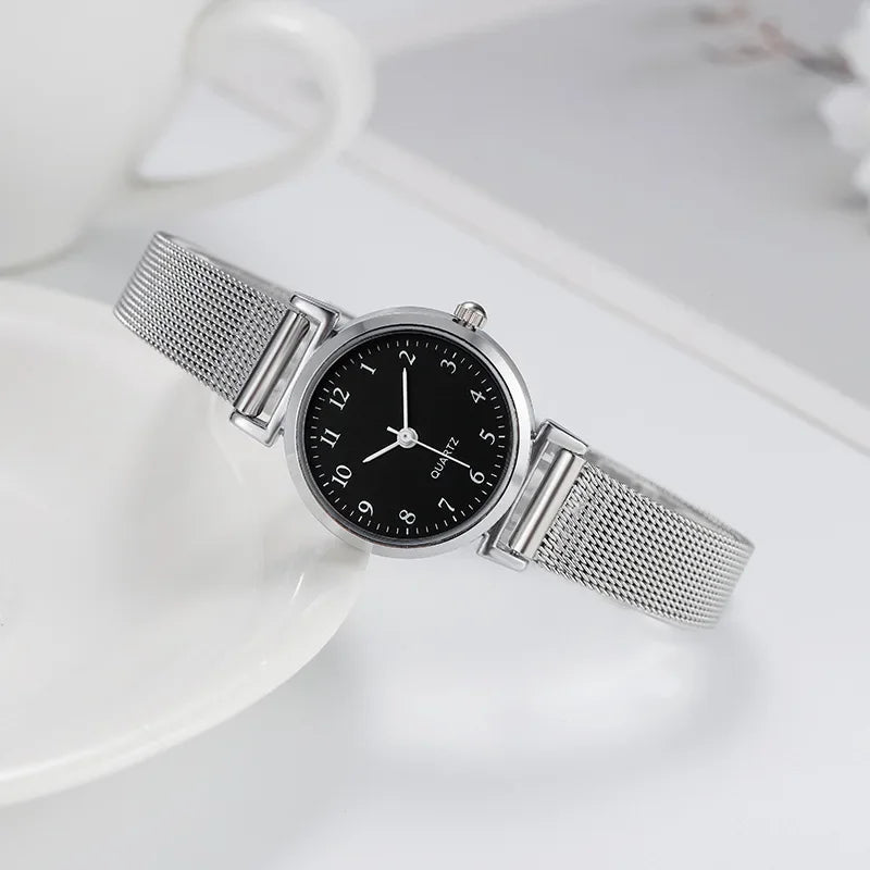 DAY DAY FUN Damen Quarz Armbanduhr, Edelstahl, Rundes Zifferblatt, 24 mm, Elegantes Design