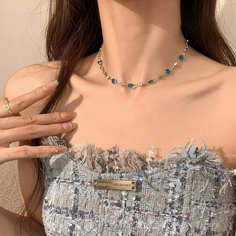 LATS Romantic Blue Crystal Butterfly Necklace Girls Simple Shiny Zircon Bilayer Choker Clavicle Chain Fine Jewelry – Halskette