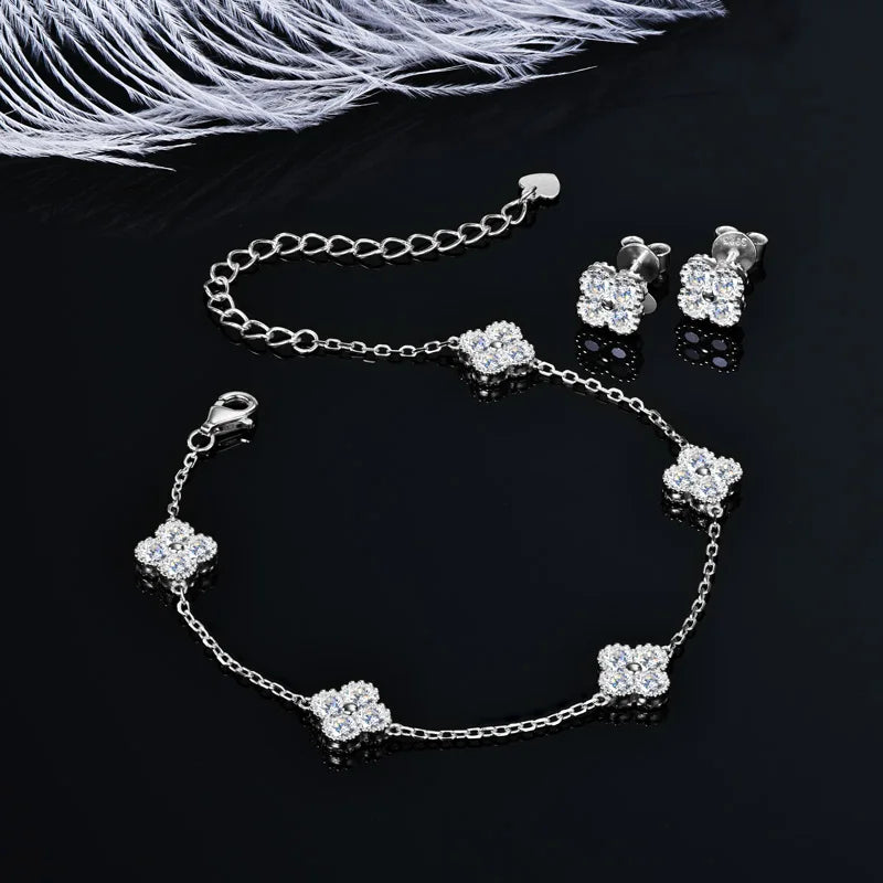 IOGOU 3 In 1 Clover Flower Jewelry Sets Silver 3mm D Moissanite Pendant Necklace Bracelet Stud Earrings Sets Charm