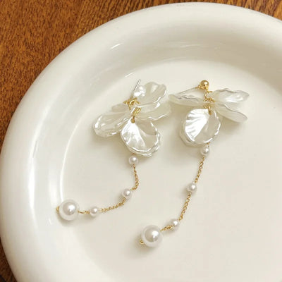 Modern Jewelry Silver Needle Elegant Temperament Simulated pearl Tassel Earrings Fashion Accessories Wholesale
