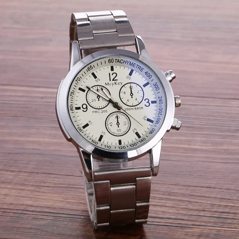 Quarz-Armbanduhr für Herren – Retro Design, Wolframstahl, Keine Wasserdichtigkeit
