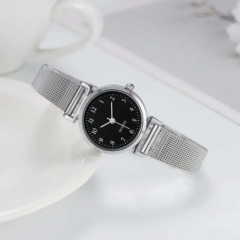 DAY DAY FUN Damen Quarz Armbanduhr, Edelstahl, Rundes Zifferblatt, 24 mm, Elegantes Design