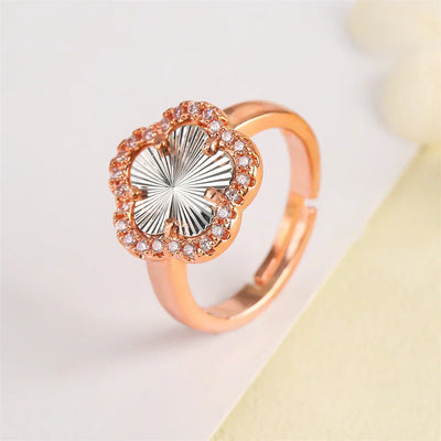 Blumenförmiger Einstellbarer Ring mit Emaille-Inlay und Zirkonia